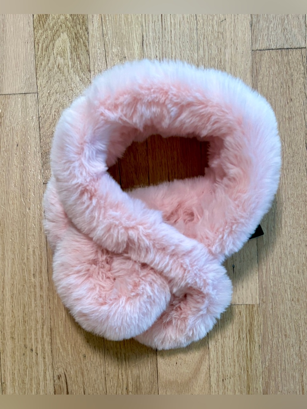 Jayley Light Pink Faux Fur Pull Through Neck Scarf Wrap NWT One Size
